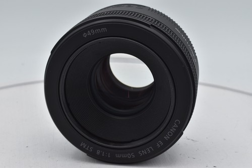 Canon 1 8 stm - 50, f/1.8